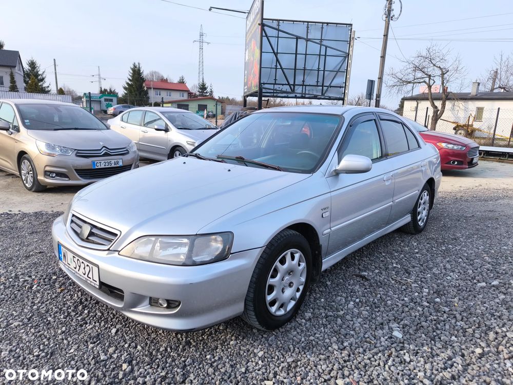 Honda Accord 1.8i ES - 1