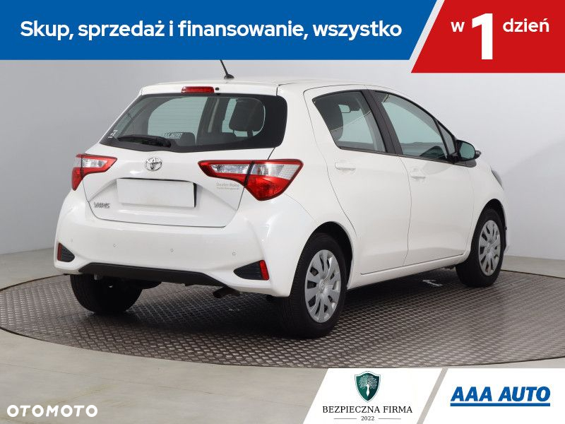 Toyota Yaris - 6