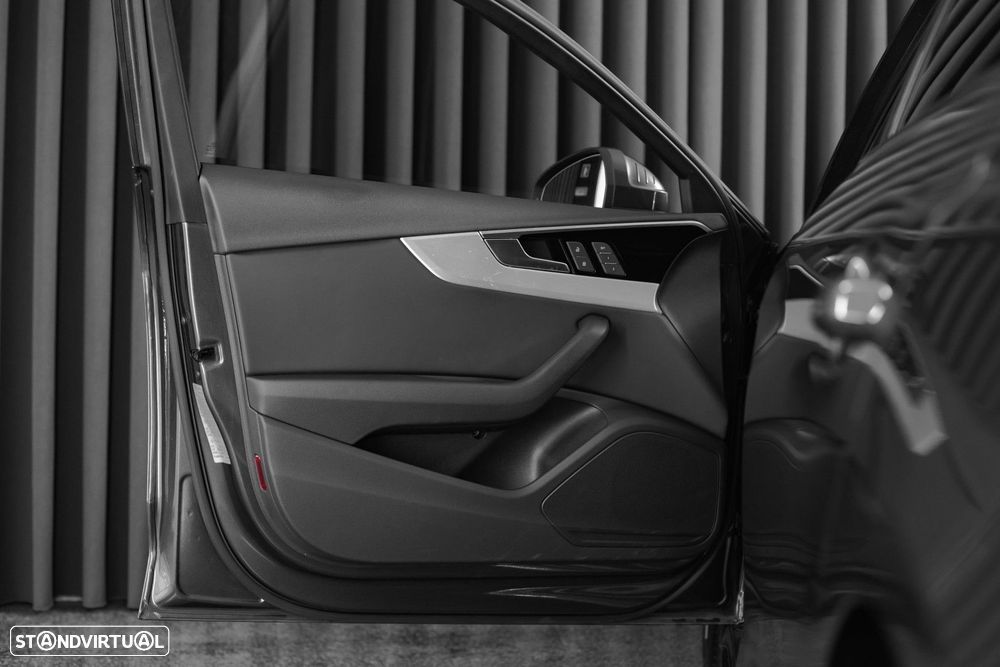 Audi A4 Avant 40 TFSI S tronic S line - 32