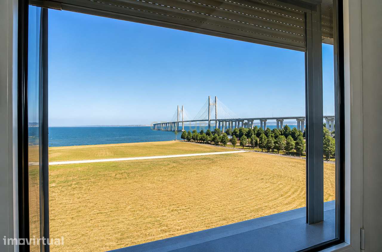 Apartamento T2 c/ Vista Rio no Parque das Nações - Grande imagem: 3/33