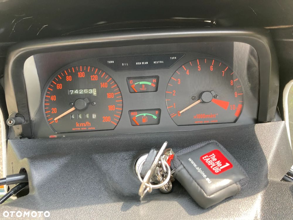 Honda CX - 8