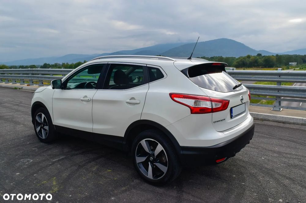 Nissan Qashqai 1.2 DIG-T N-Connecta - 7