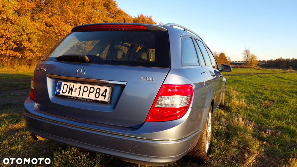 Mercedes-Benz Klasa C 250 CDI BlueEff Avantgarde - 9