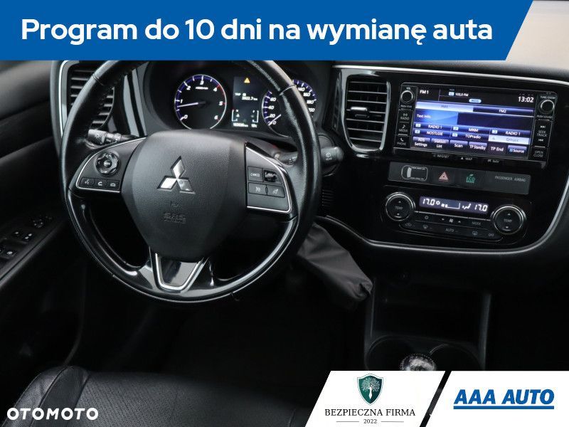 Mitsubishi Outlander - 9
