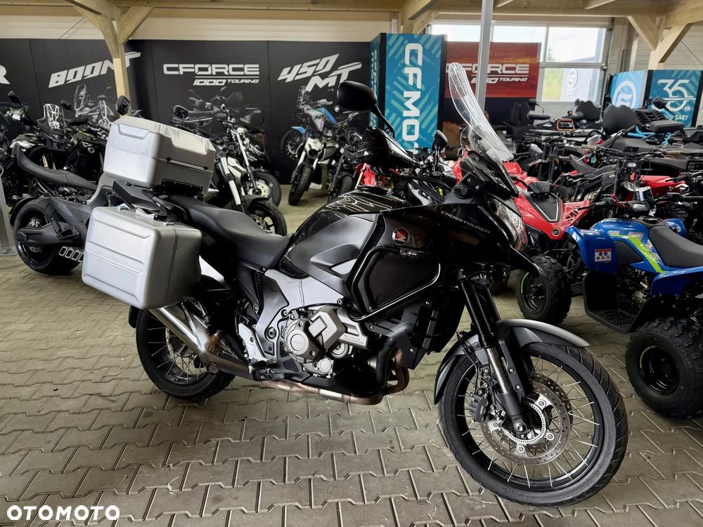 Honda VFR - 1