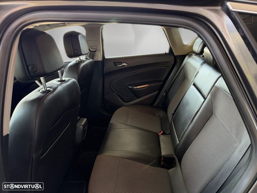 Opel Astra 1.4 Cosmo S/S - 9