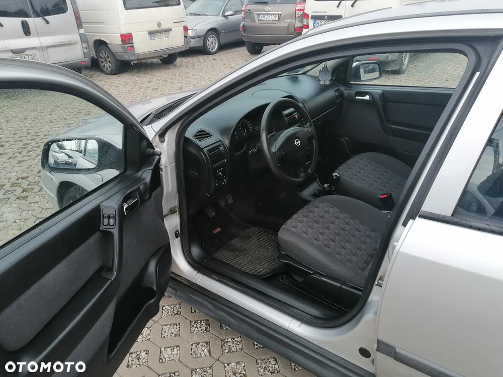 Opel Astra 1.2 Start - 8