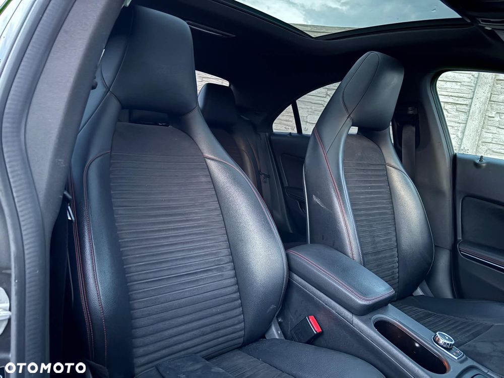 Mercedes-Benz CLA 220 d 7G-DCT AMG Line - 8