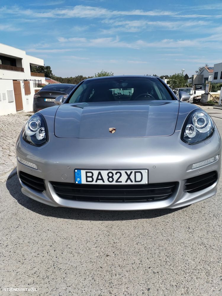 Porsche Panamera S Hybrid - 4