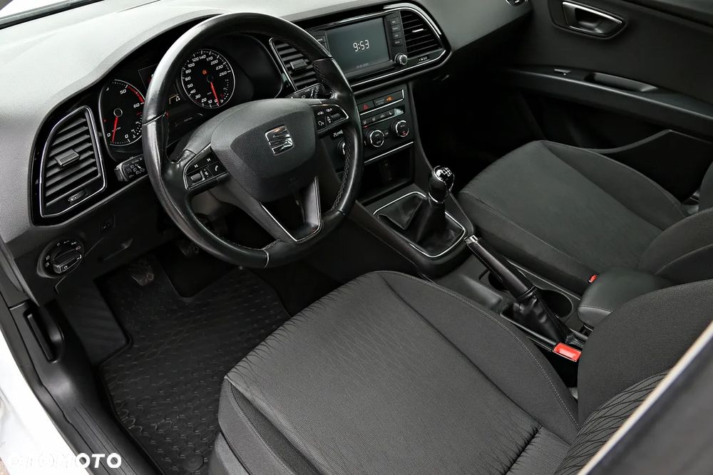 Seat Leon 2.0 TDI DPF Style - 24