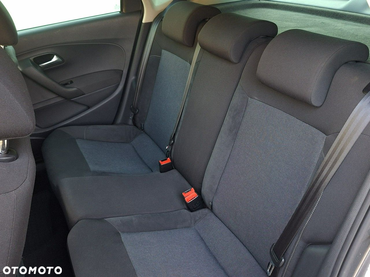 Volkswagen Polo - 9