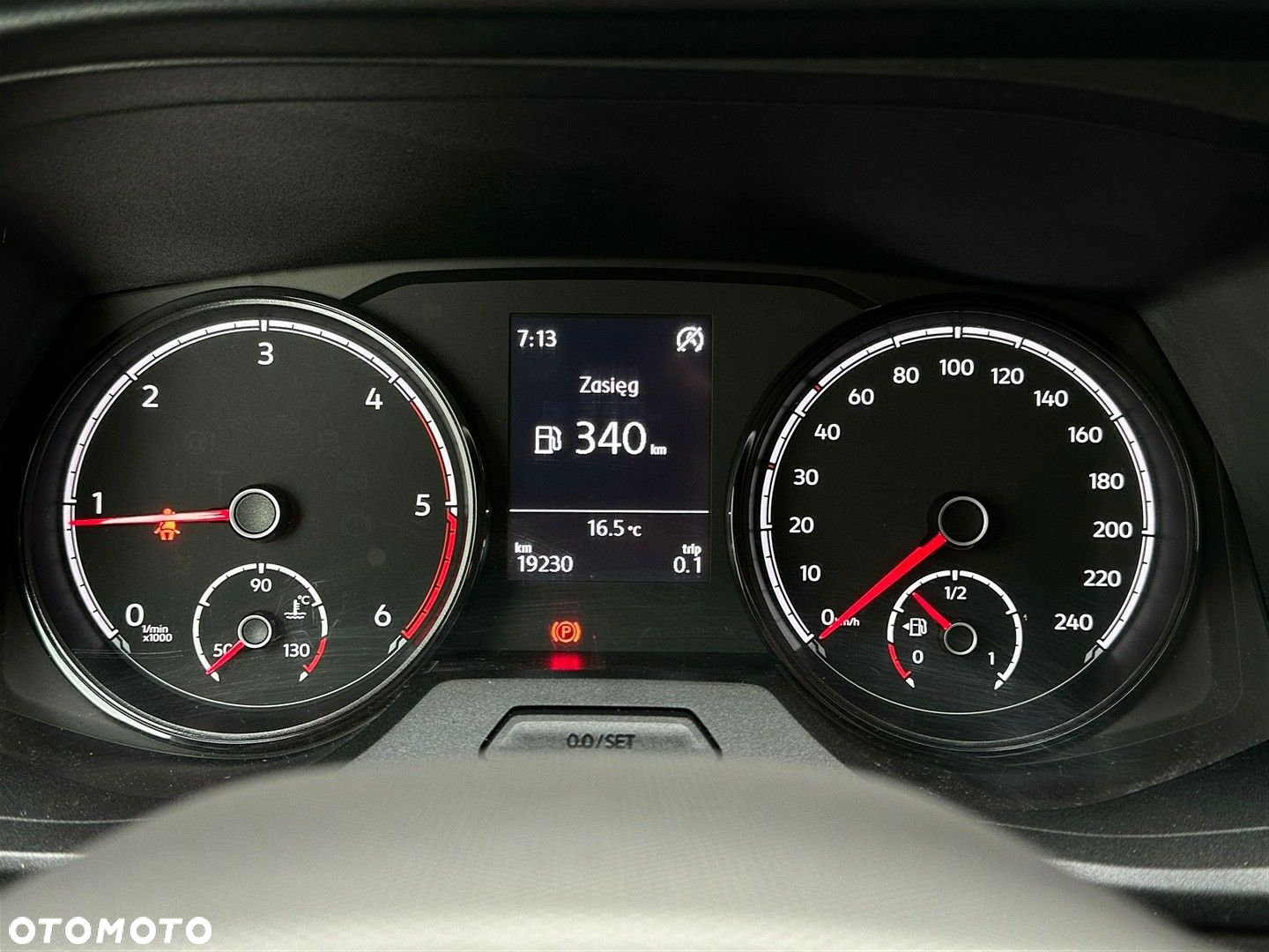 Volkswagen Transporter T6.1 FURGON 2.0 TDI 150KM - 16