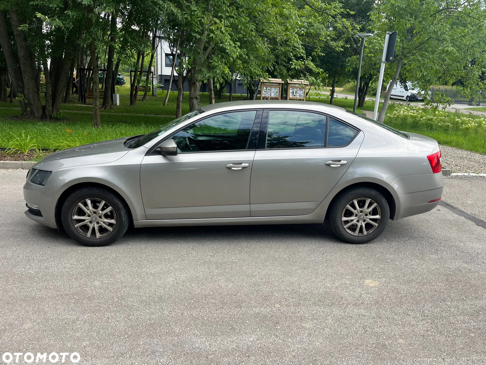 Skoda Octavia 1.6 TDI Ambition - 3