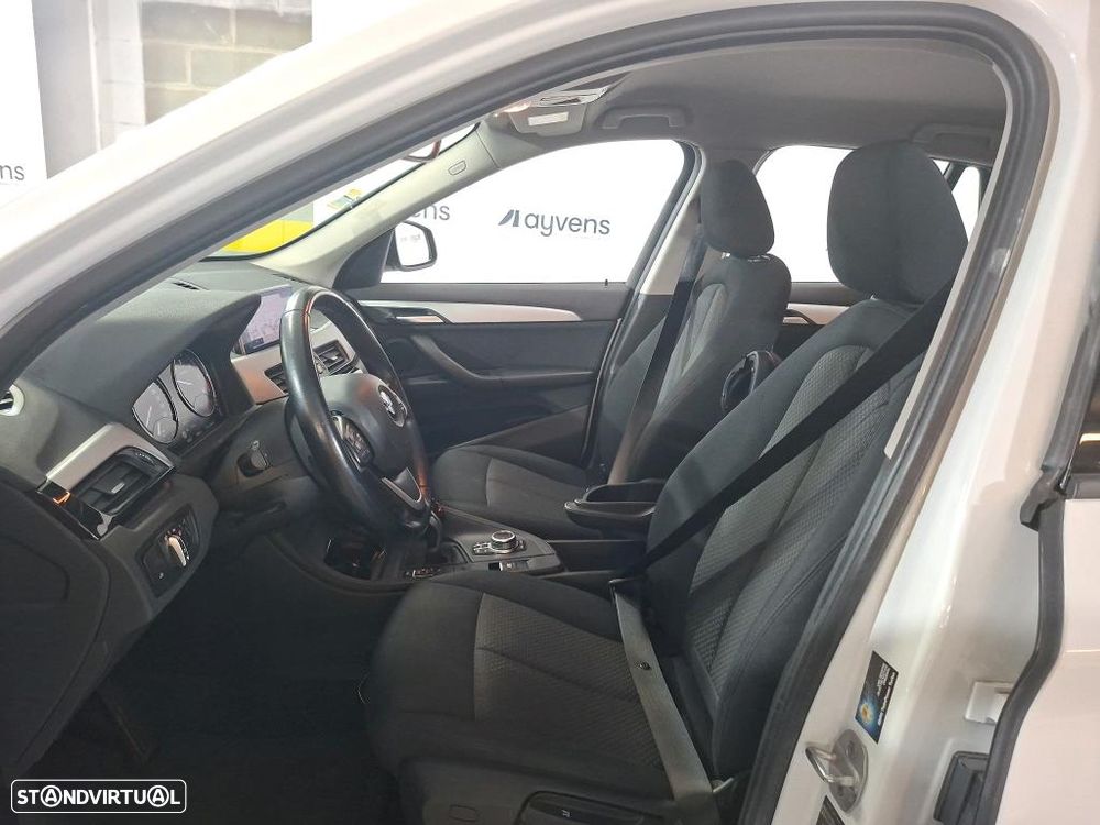 BMW X1 16 d sDrive Corporate Edition Auto - 5