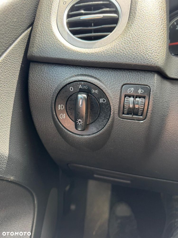 Volkswagen Tiguan 2.0 TDI DPF 4Motion DSG Life - 29