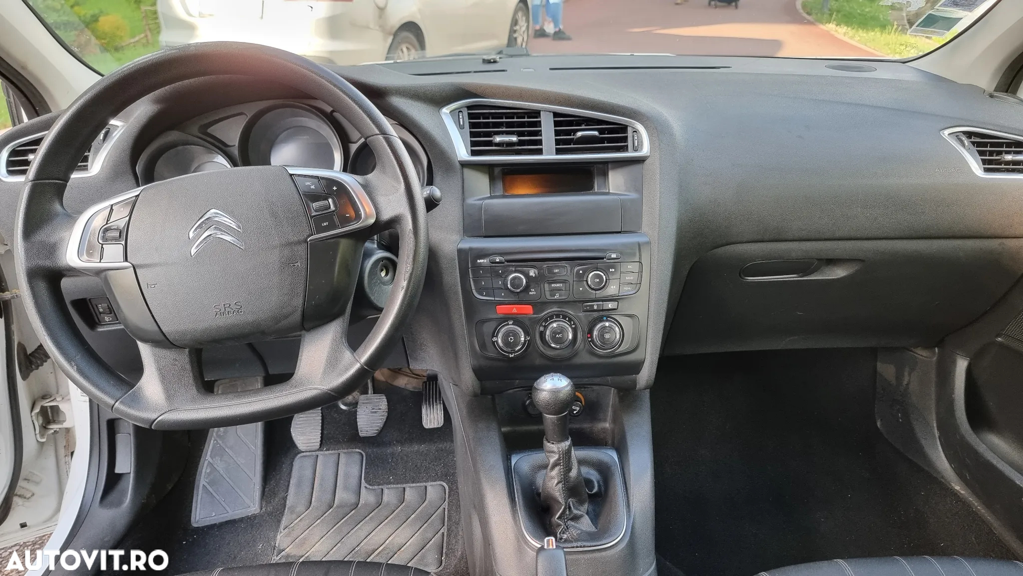 Citroën C4 - 8