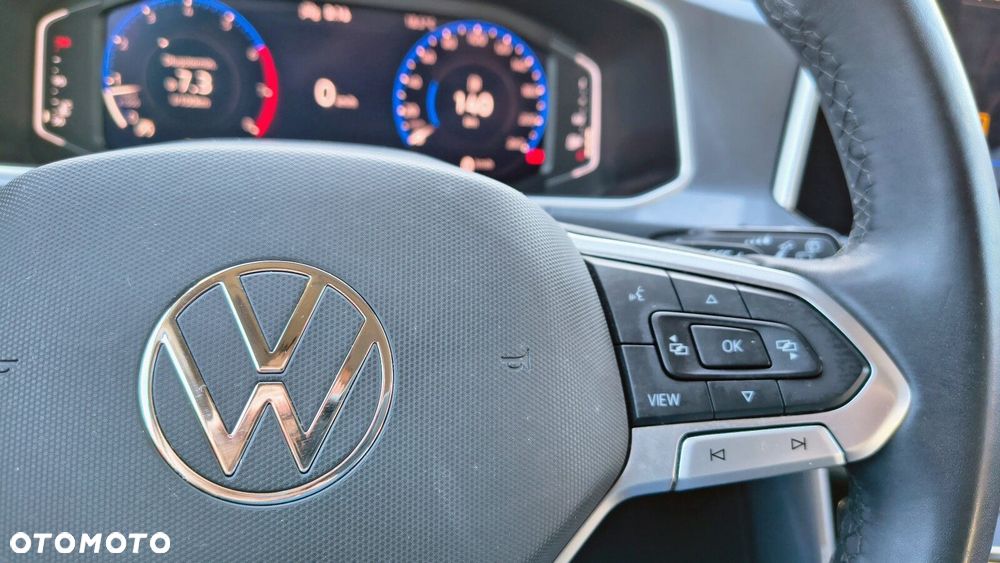 Volkswagen T-Roc 1.5 TSI Style DSG - 18