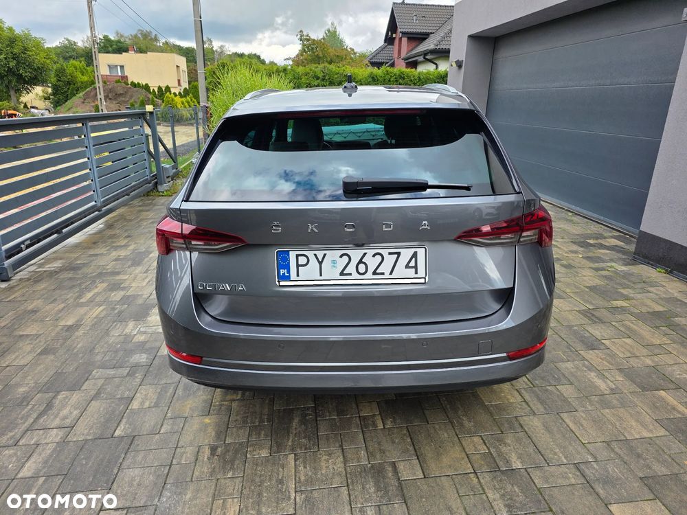 Skoda Octavia 2023 photo 5