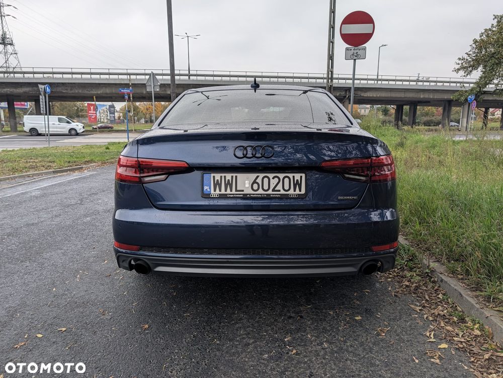 Audi A4 Limousine - 4