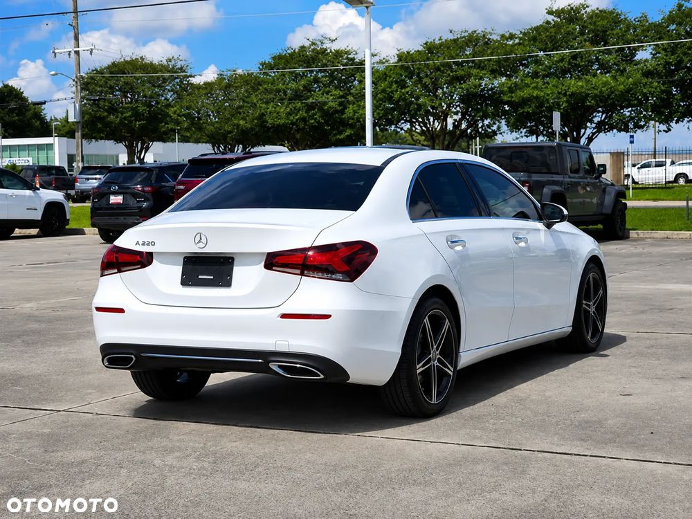 Mercedes-Benz Klasa A 220 4-Matic 7G-DCT - 5