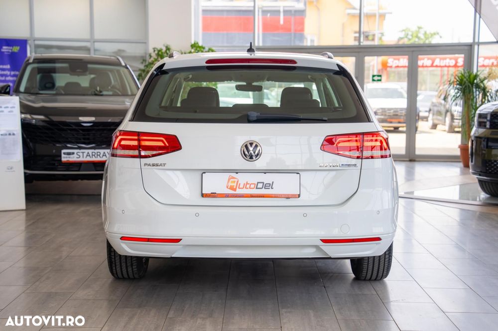 Volkswagen Passat Variant 2.0 TDI DSG (BlueMotion Technology) Comfortline - 15