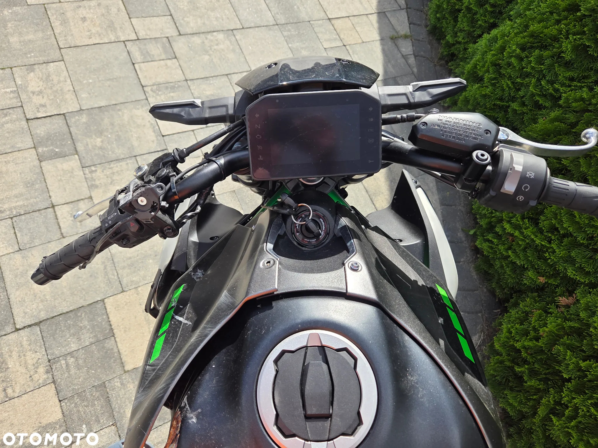 Kawasaki Z 900 - 6