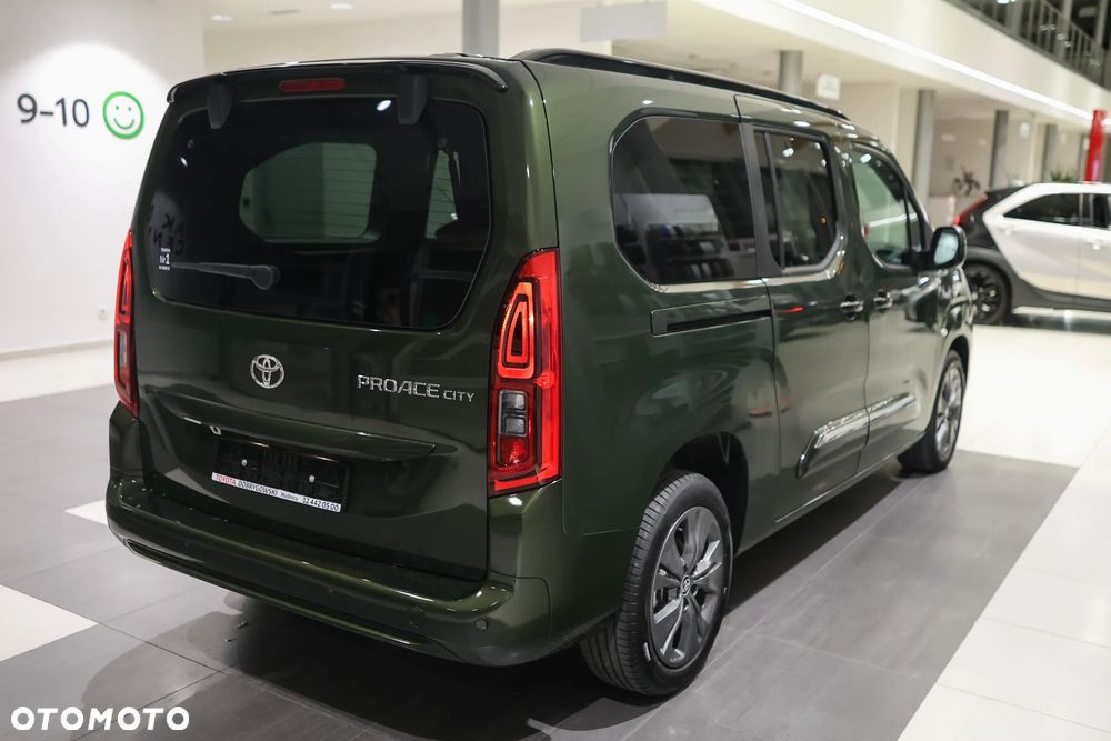 Toyota Proace City Verso Long 1.5 D-4D Family - 5