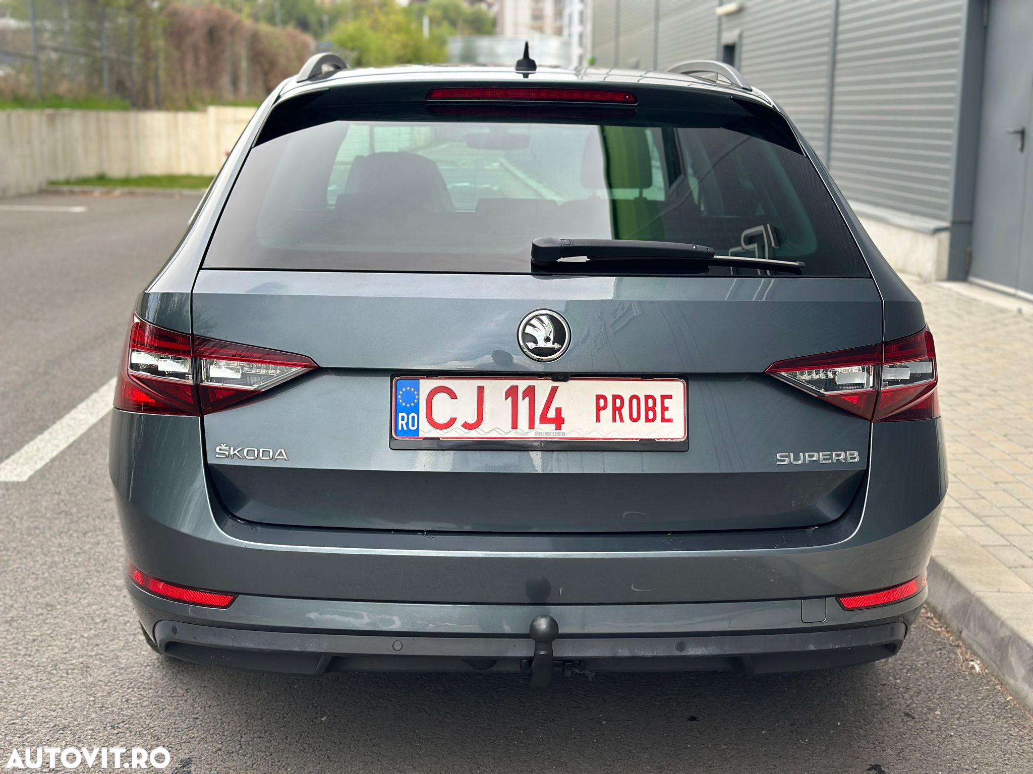 Skoda Superb 2.0 TDI DSG Ambition - 12