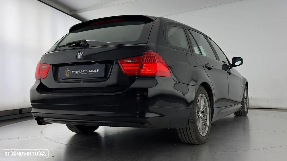 BMW 318 d Navigation - 12