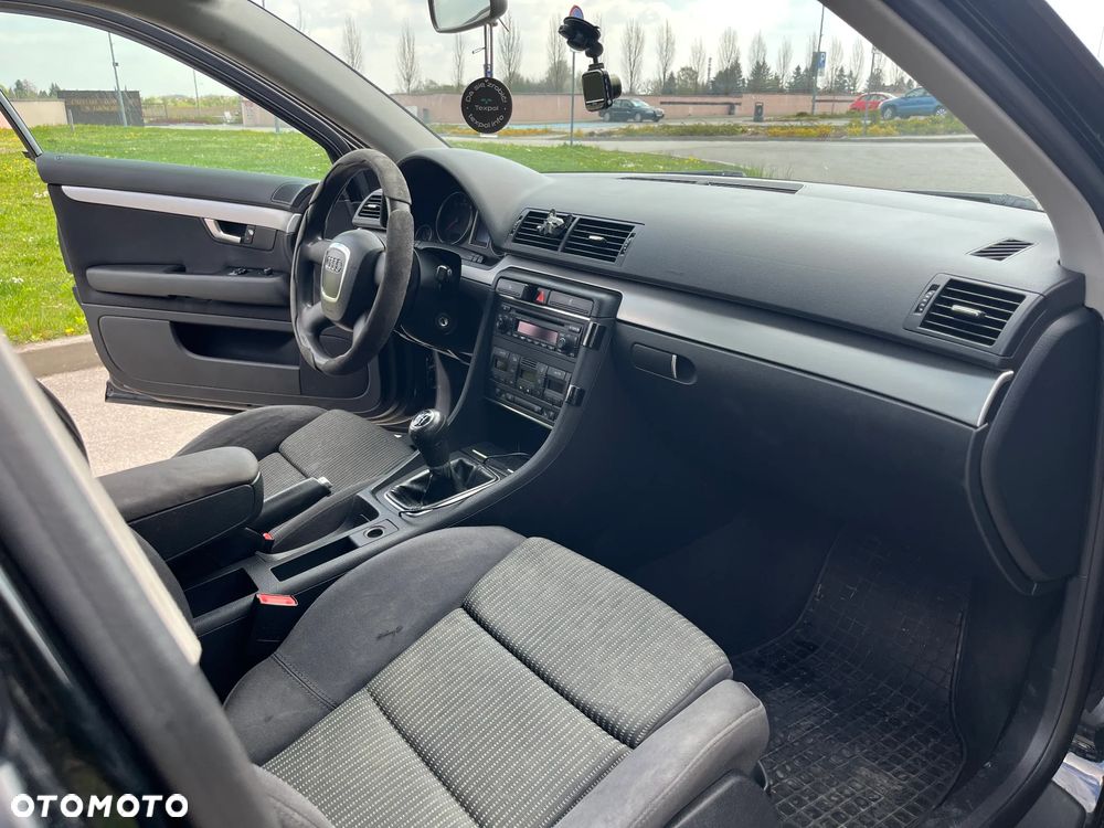 Audi A4 Avant 2.0 TDI - 14