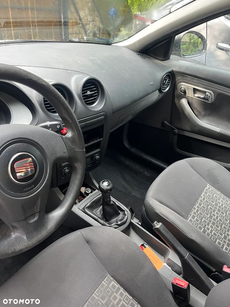 Seat Ibiza SC 1.4 16V Entry - 10