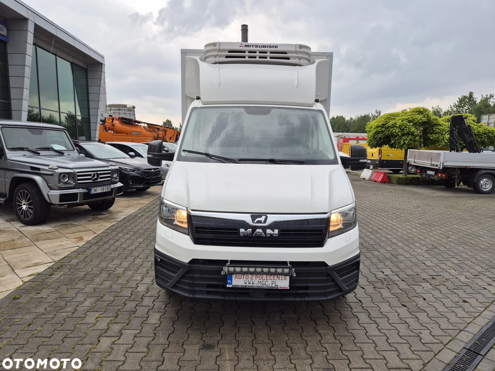 MAN TGE 3.180 DSG 4Motion / 4X4 / CHŁODNIA MITSUBISHI / WINDA ZEPRO 750KG / WEBASTO / BEZWYPADKOWY / 8 EUROPALET / STAN IDEALNY / RZADKOŚĆ NA RYNKU! - 5