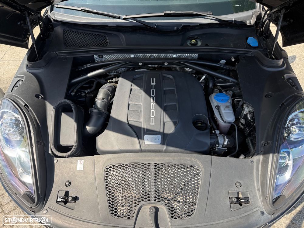 Porsche Macan S PDK - 33