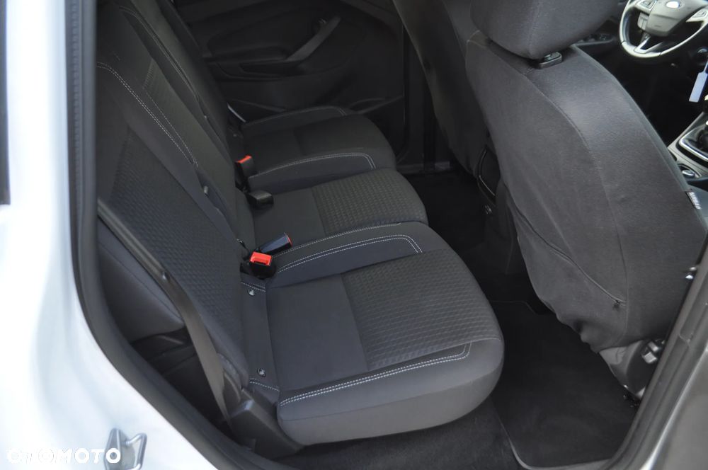 Ford C-MAX - 25