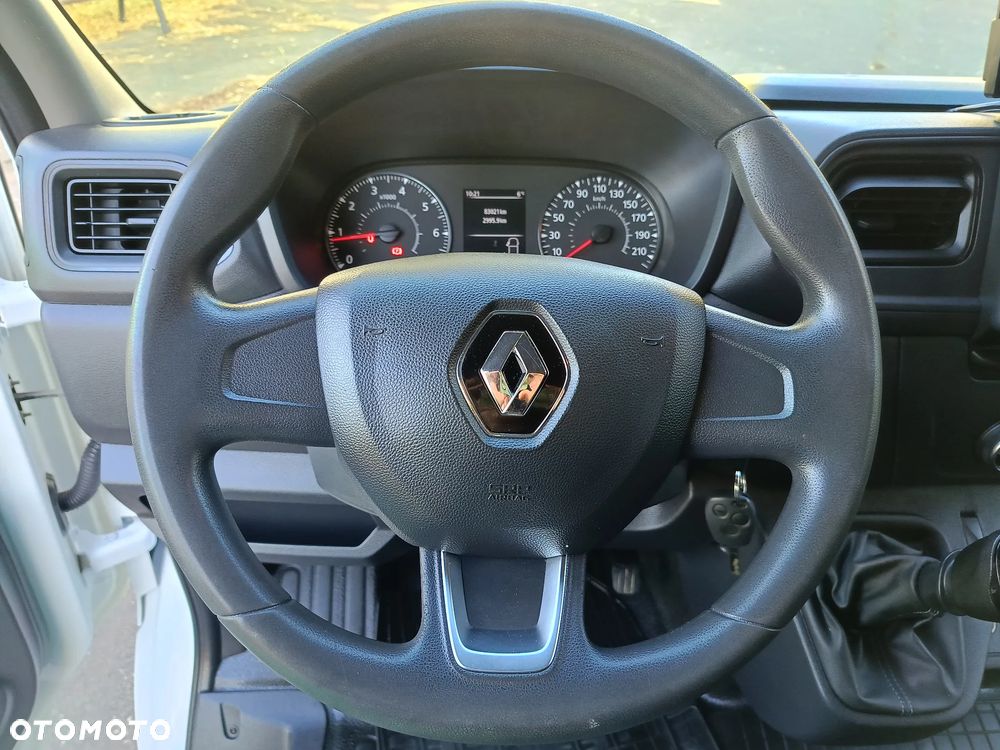 Renault Master - 36