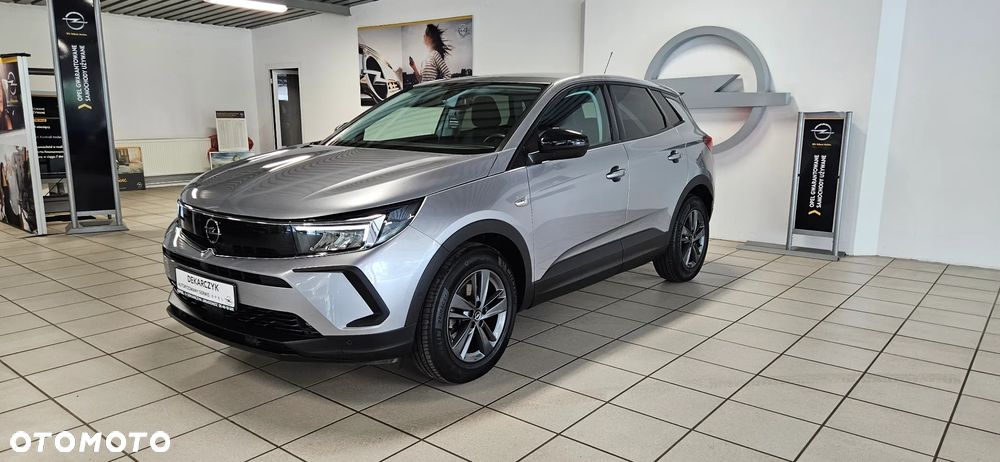 Opel Grandland 1.2 T Business Edition S&S - 4