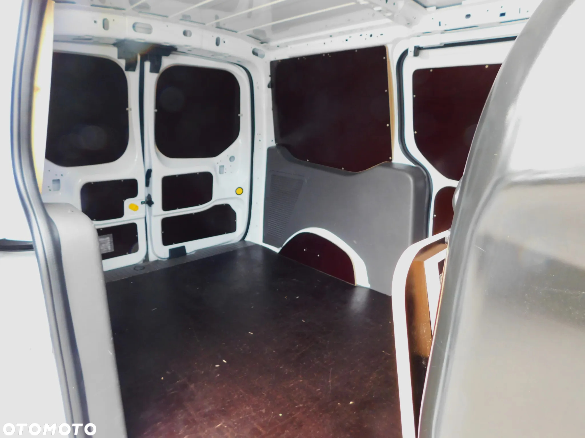 Ford Transit Connect - 4