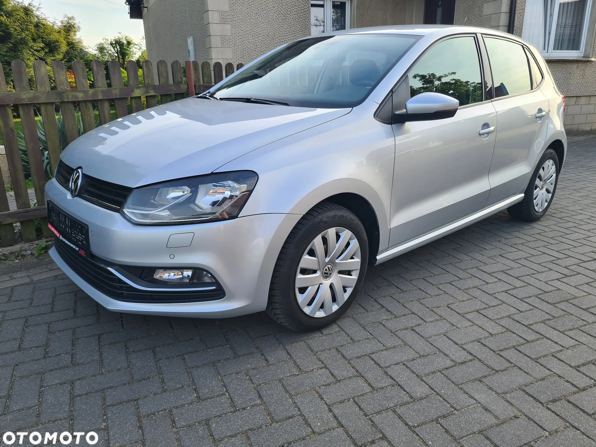 Volkswagen Polo 1.4 TDI (Blue Motion Technology) Comfortline - 2