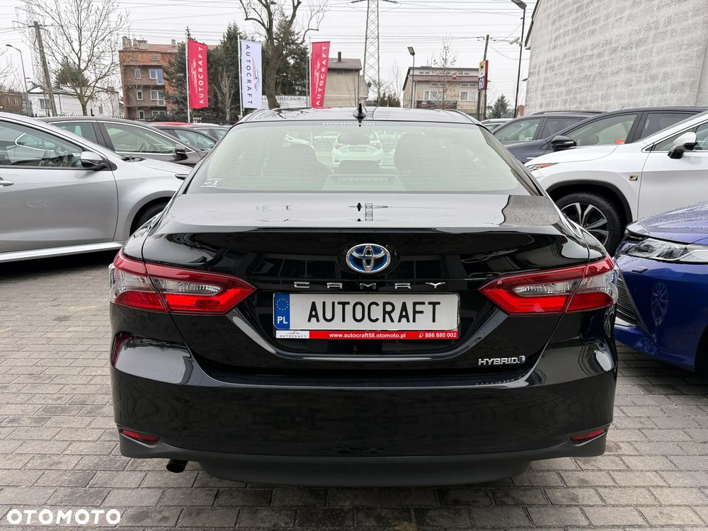 Toyota Camry 2.5 Hybrid Comfort CVT - 29