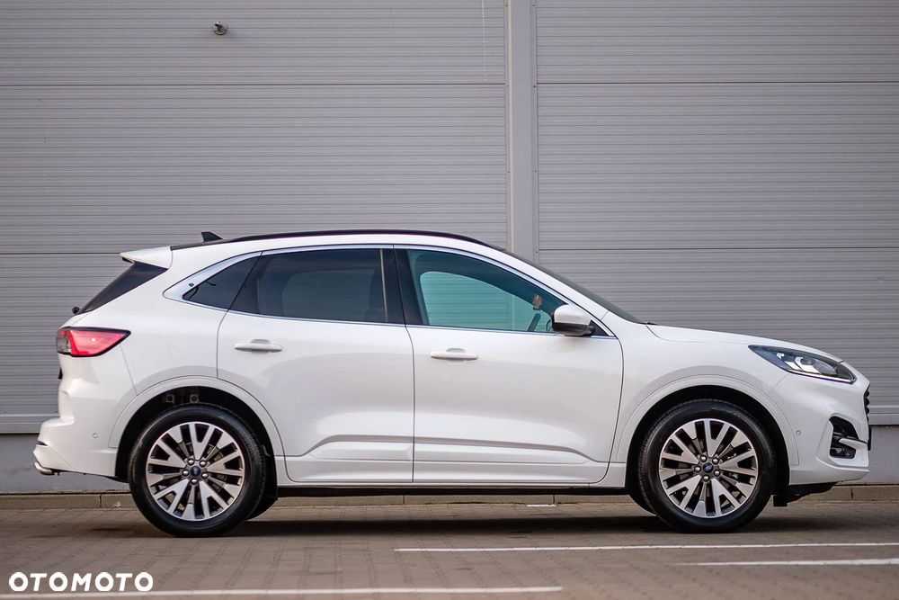 Ford Kuga - 10