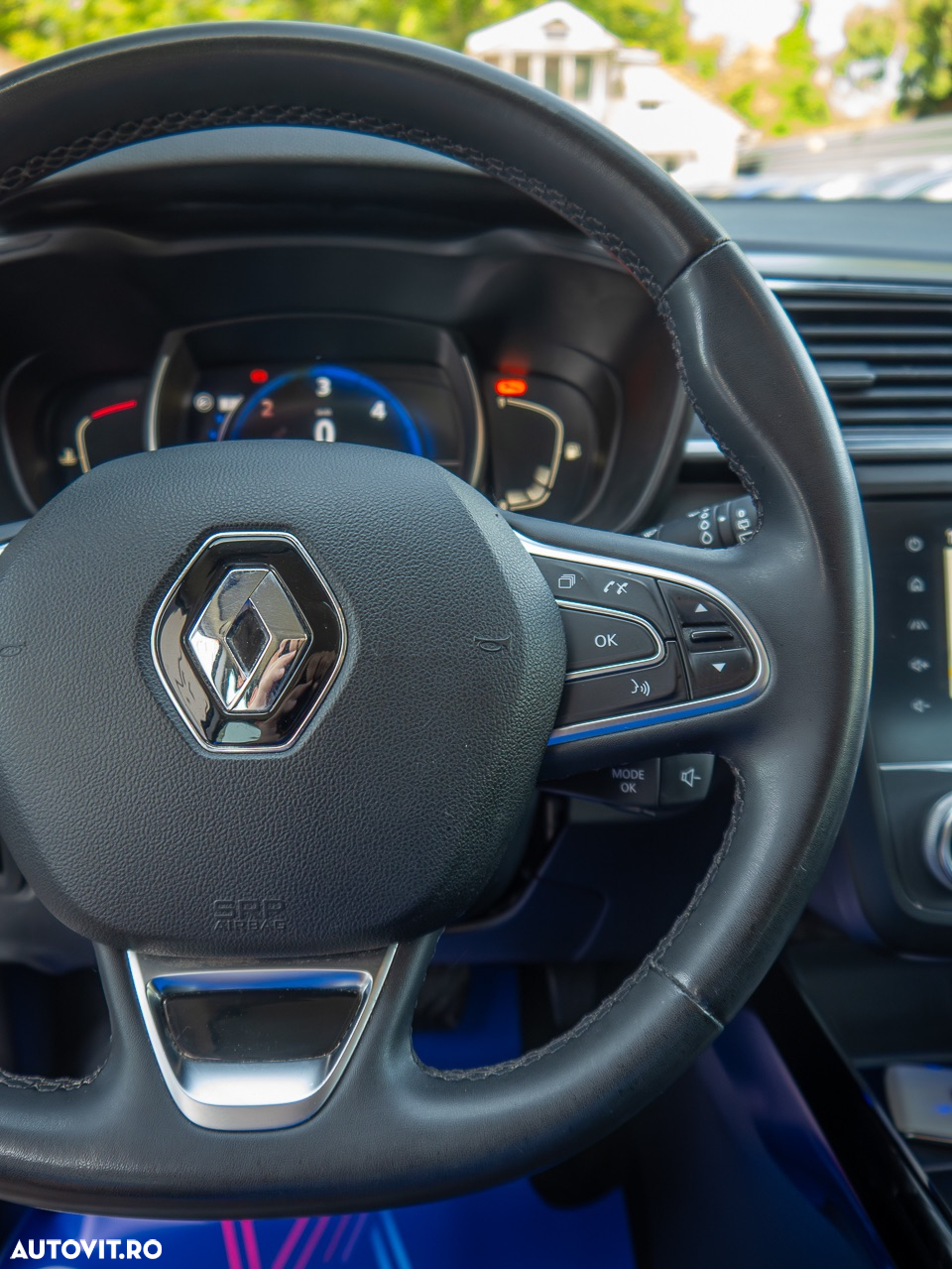 Renault Kadjar BLUE dCi 115 EDC INTENS - 32