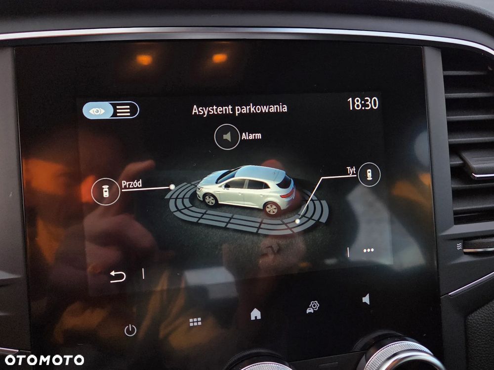 Renault Megane ENERGY TCe 140 EDC BUSINESS - 19