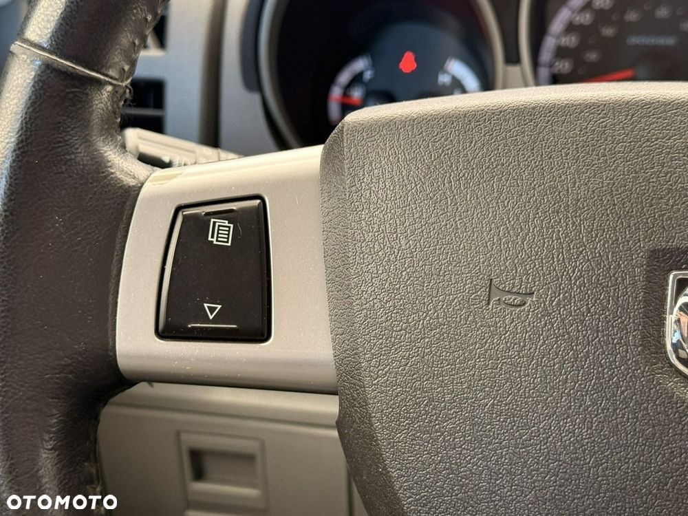 Dodge Nitro 2.8 CRD DPF Automatik SXT - 16