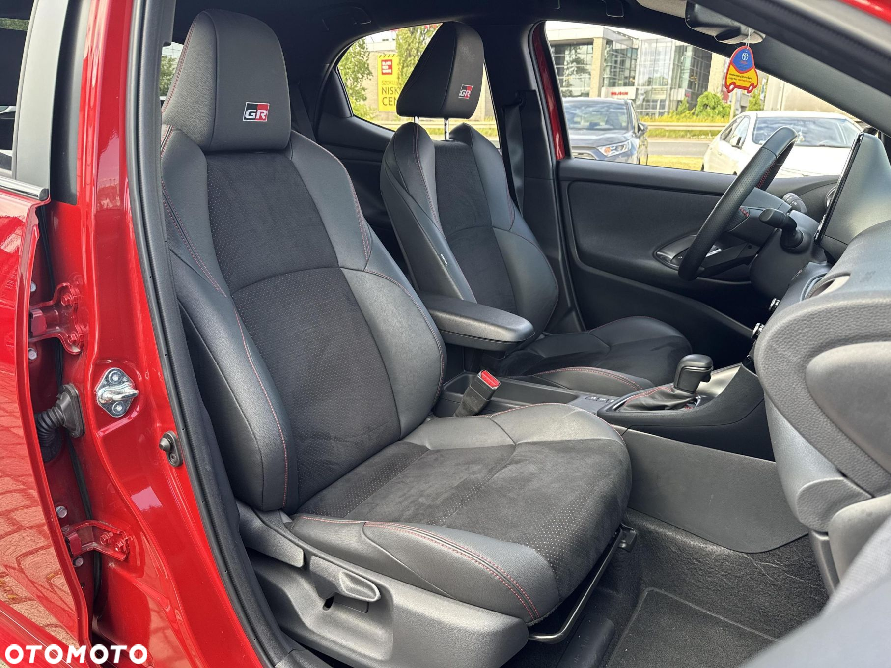Toyota Yaris - 23