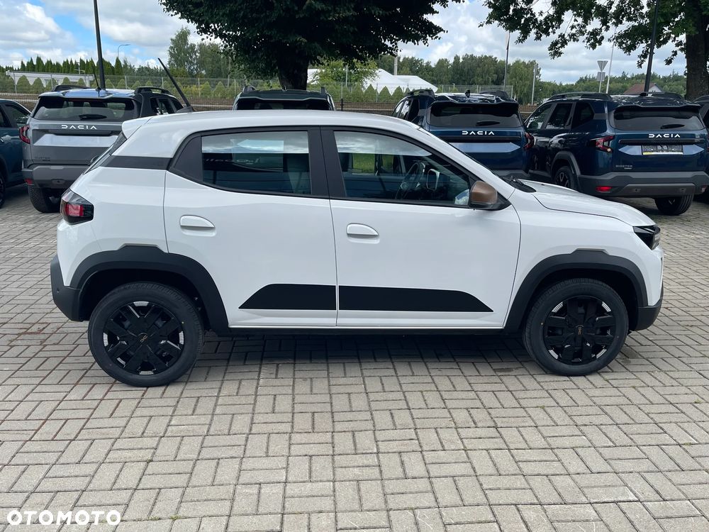 Dacia Spring Electric 24.3kWh 100 Extreme - 9