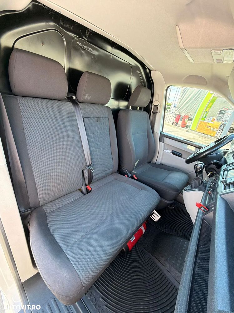 Volkswagen Transporter CD 2.0 110 kW LR 4M DSG - 12