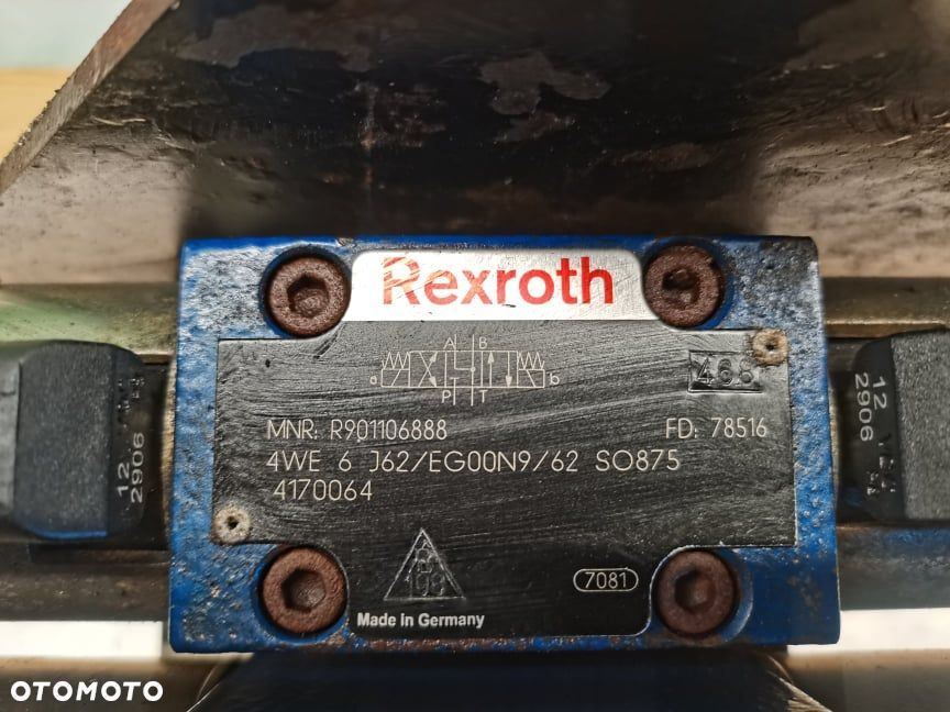 Rozdzielacz hydrauliczny łap CAT 560 Rexroth - 7