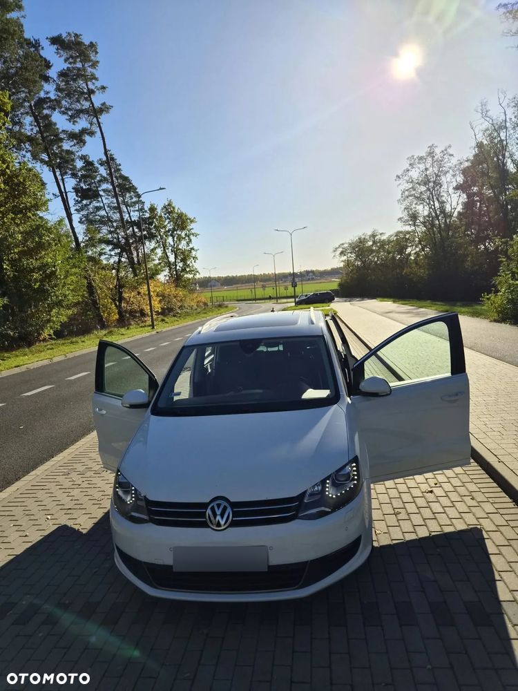 Volkswagen Sharan - 12