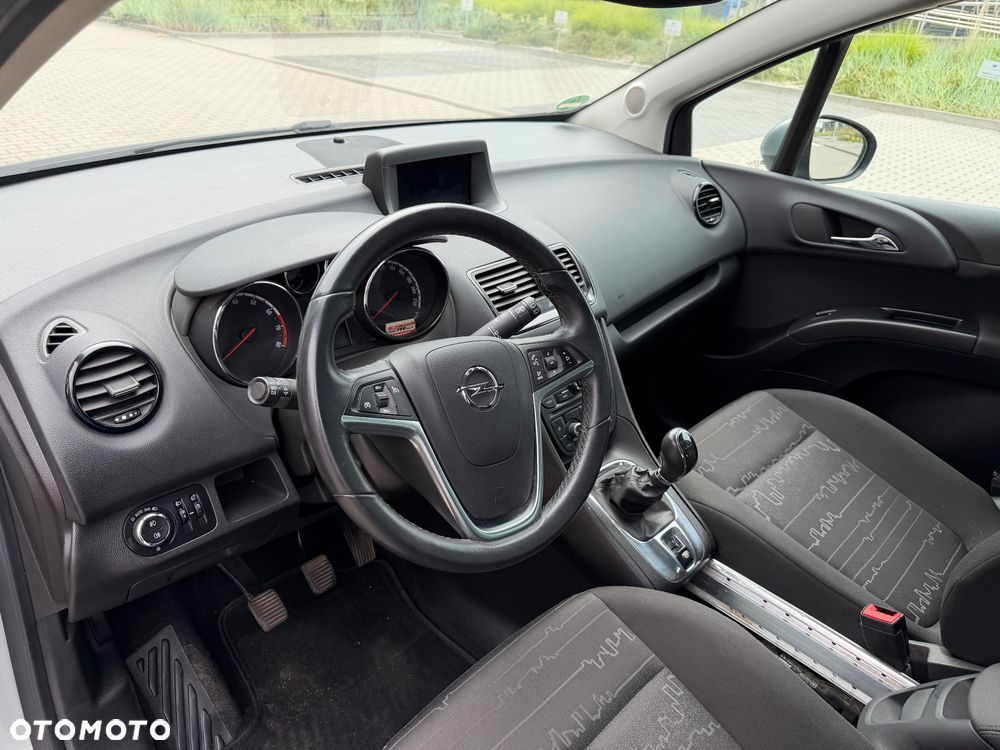 Opel Meriva - 16