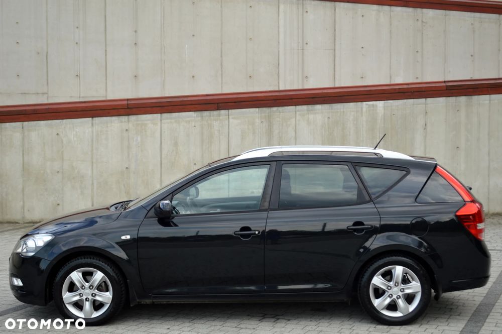 Kia Ceed - 7